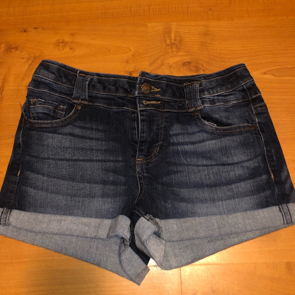 blue spice jean shorts. SIZE 3